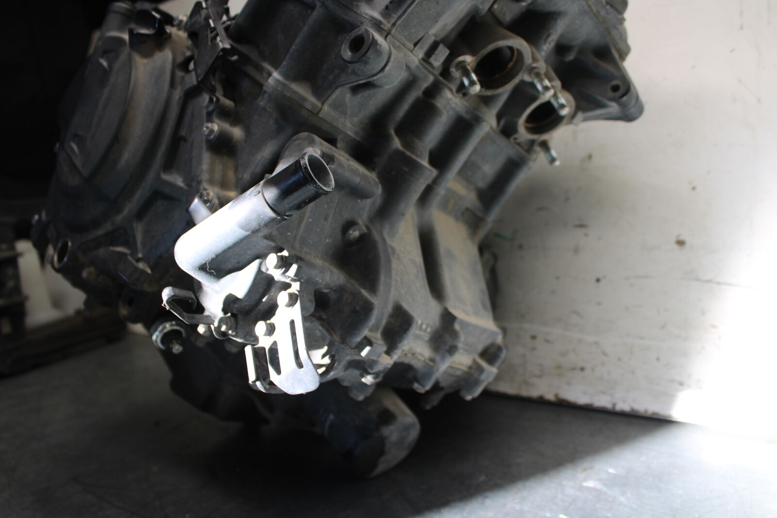 19-22 KAWASAKI Z400 ENGINE MOTOR BB708