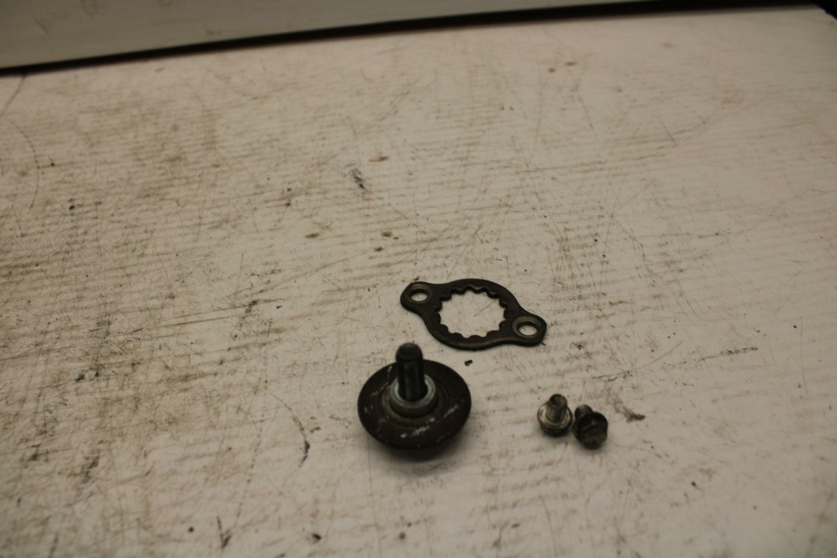 90-07 KAWASAKI ZZR 250 FRONT SPROCKET HARDWARE BB298