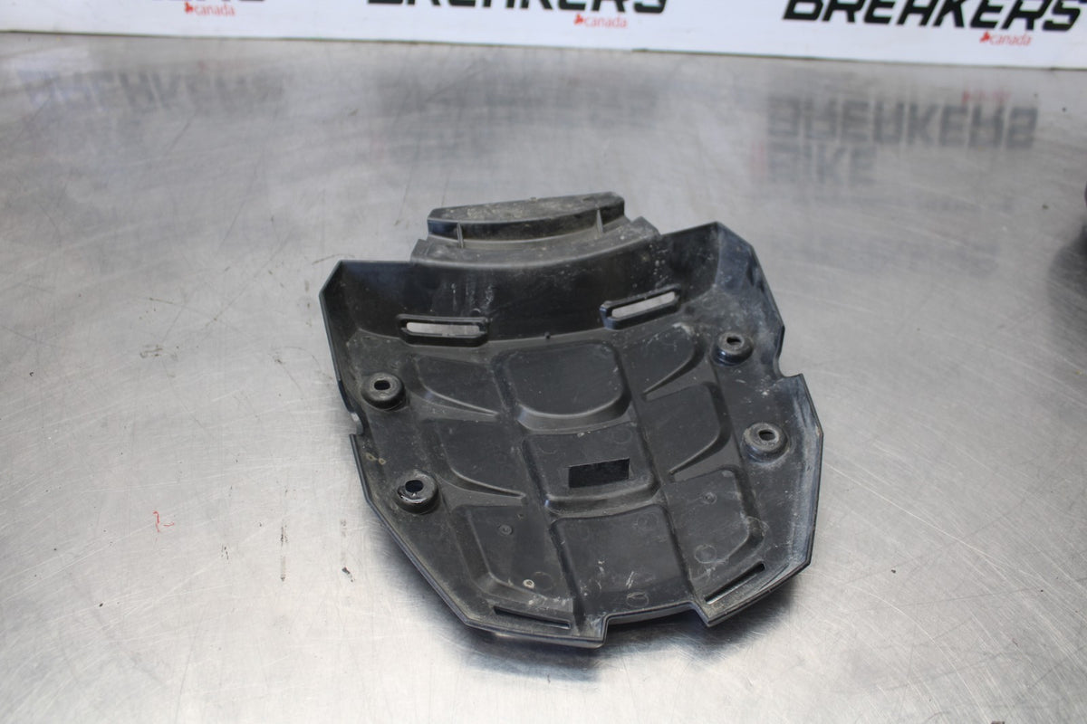 15 TRIUMPH TIGER 800 REAR RACK FAIRING COWL COVER TRIM BB873