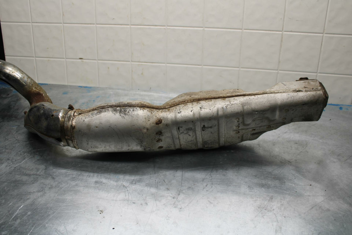 85 YAMAHA RZ500 EXHAUST PIPE MUFFLER SLIP ON CAN SILENCER BB27