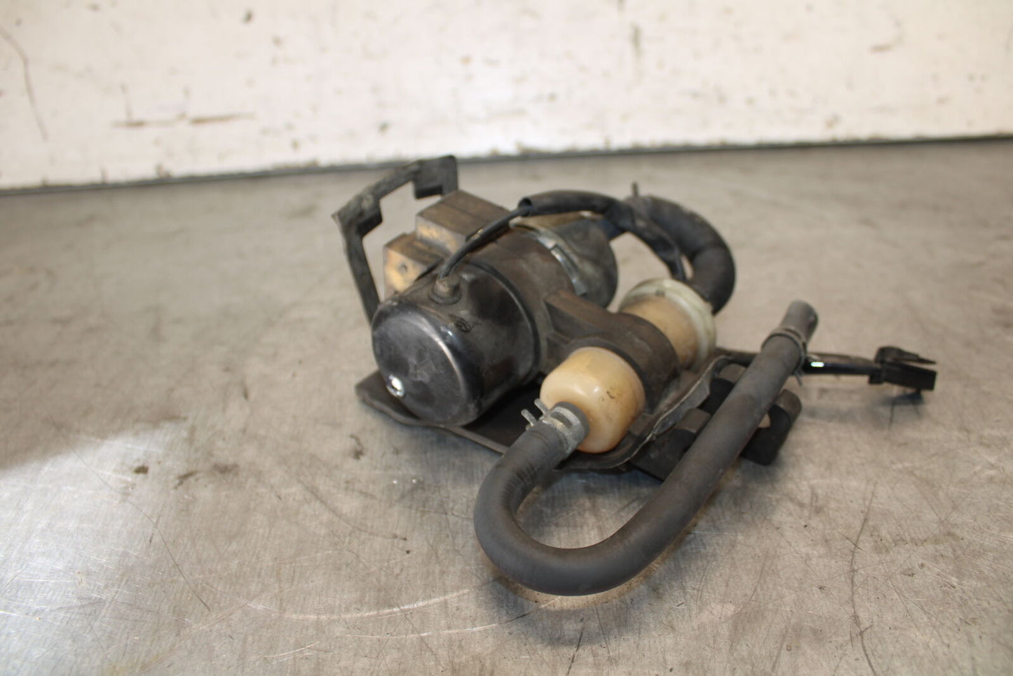 05-06 YAMAHA ROAD STAR XV1700A FUEL GAS PUMP BB703