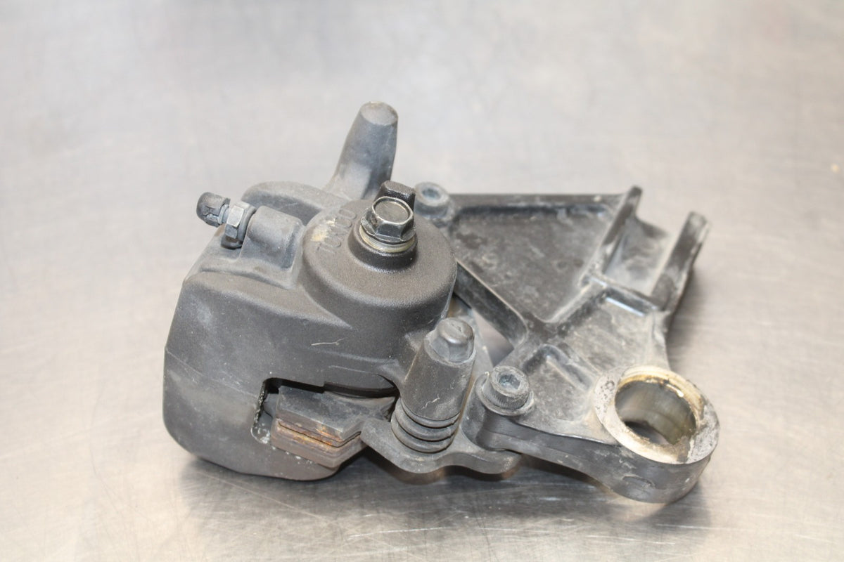 07-08 KAWASAKI NINJA ZX6R REAR BACK BRAKE CALIPER W MOUNT BRACKET BB937