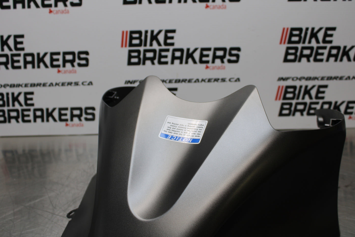 23-24 KAWASAKI NINJA ZX14R NEW!! FRONT GAS TANK FUEL CELL FAIRING COVER BB153