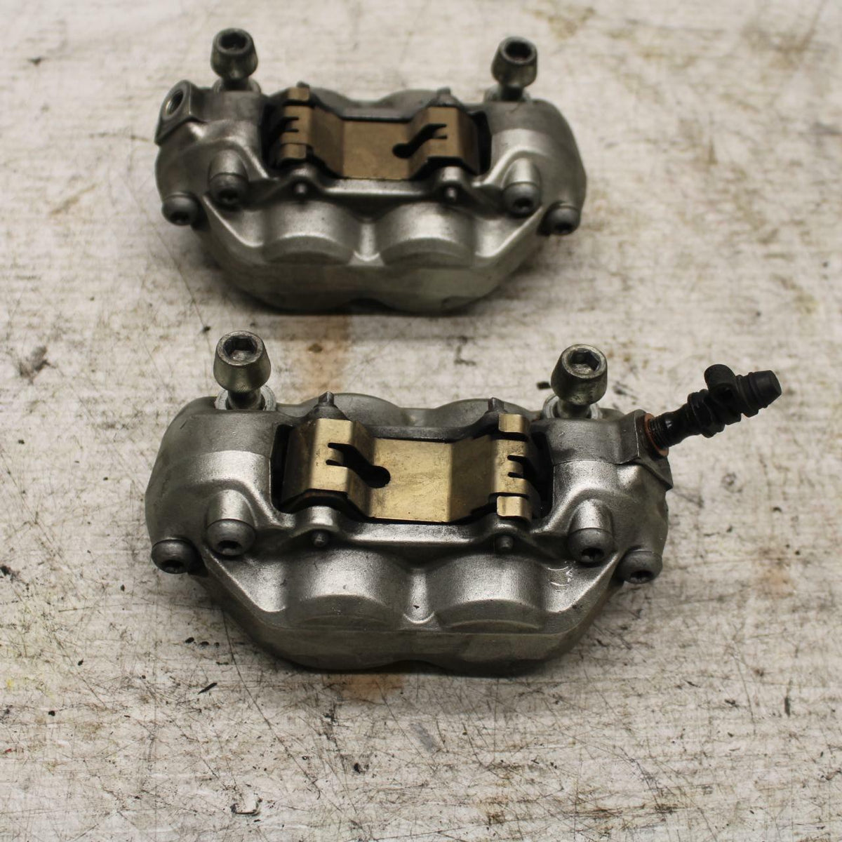 08-10 DUCATI 848 RIGHT LEFT FRONT BRAKE CALIPER SET PAIR CALIPERS BB369