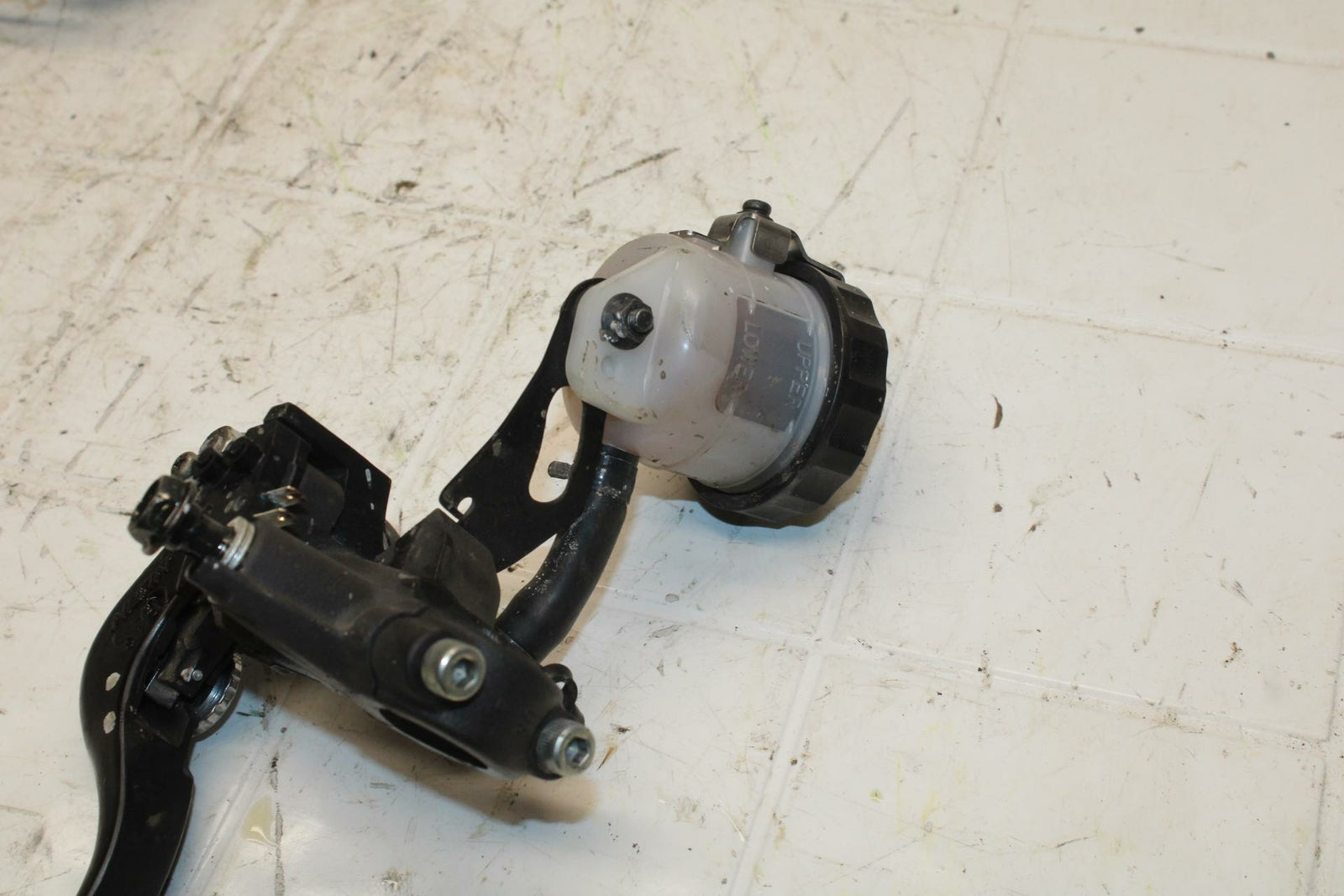 13-17 KAWASAKI NINJA ZX6R ZX636E FRONT BRAKE MASTER CYLINDER w/ LEVER BB409