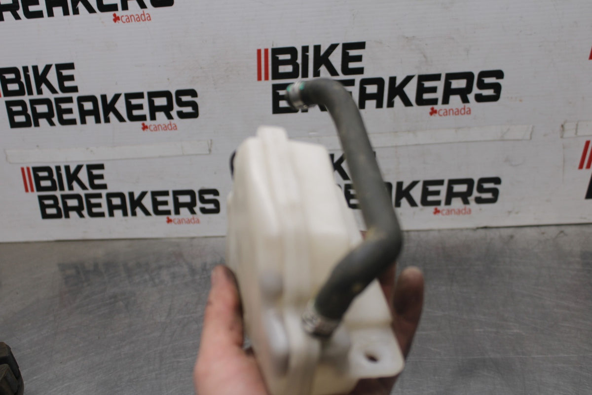 19 BMW F750GS COOLANT WATER TANK RESERVOIR BOTTLE BB938