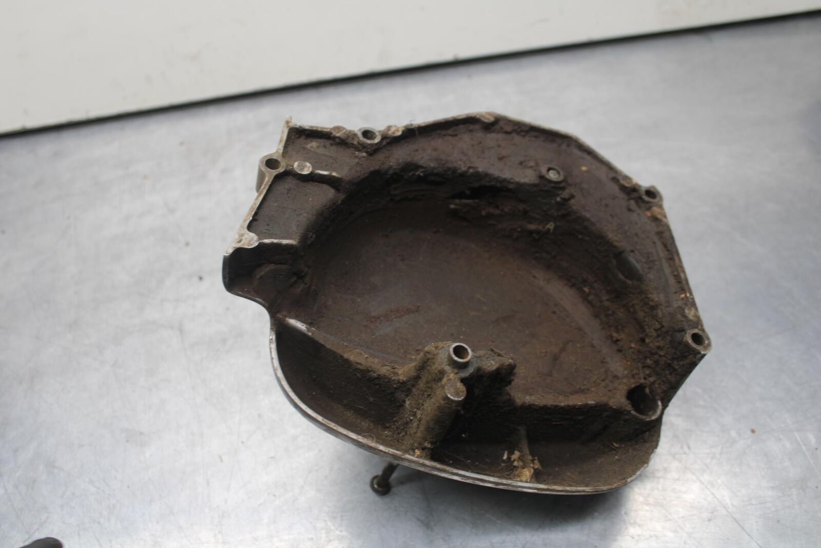 80-83 SUZUKI GS750E ENGINE SPROCKET COVER BB82