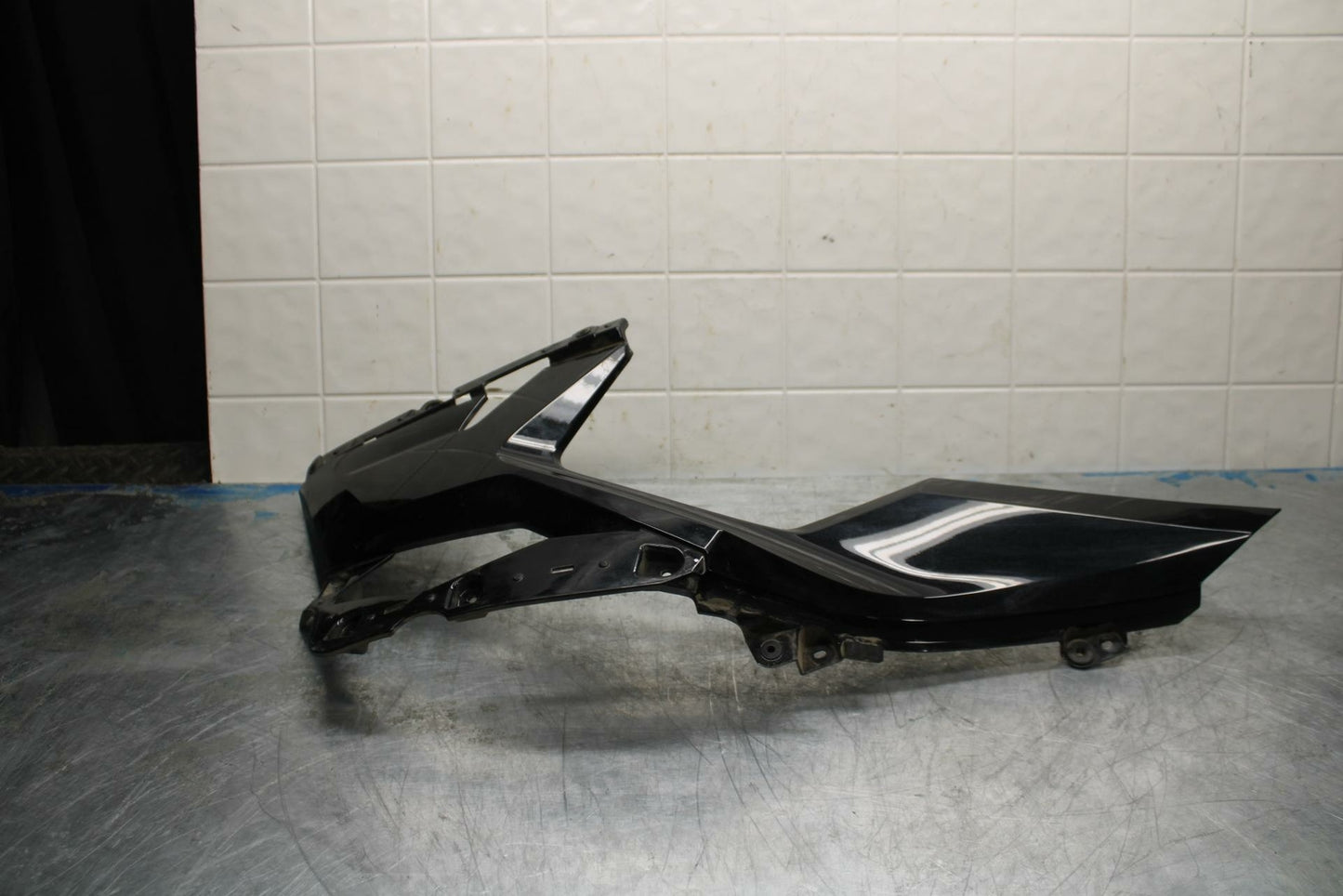 18-22 KAWASAKI NINJA 400 EX400 ABS RIGHT LOWER BOTTOM BELLY SIDE FAIRING BB416