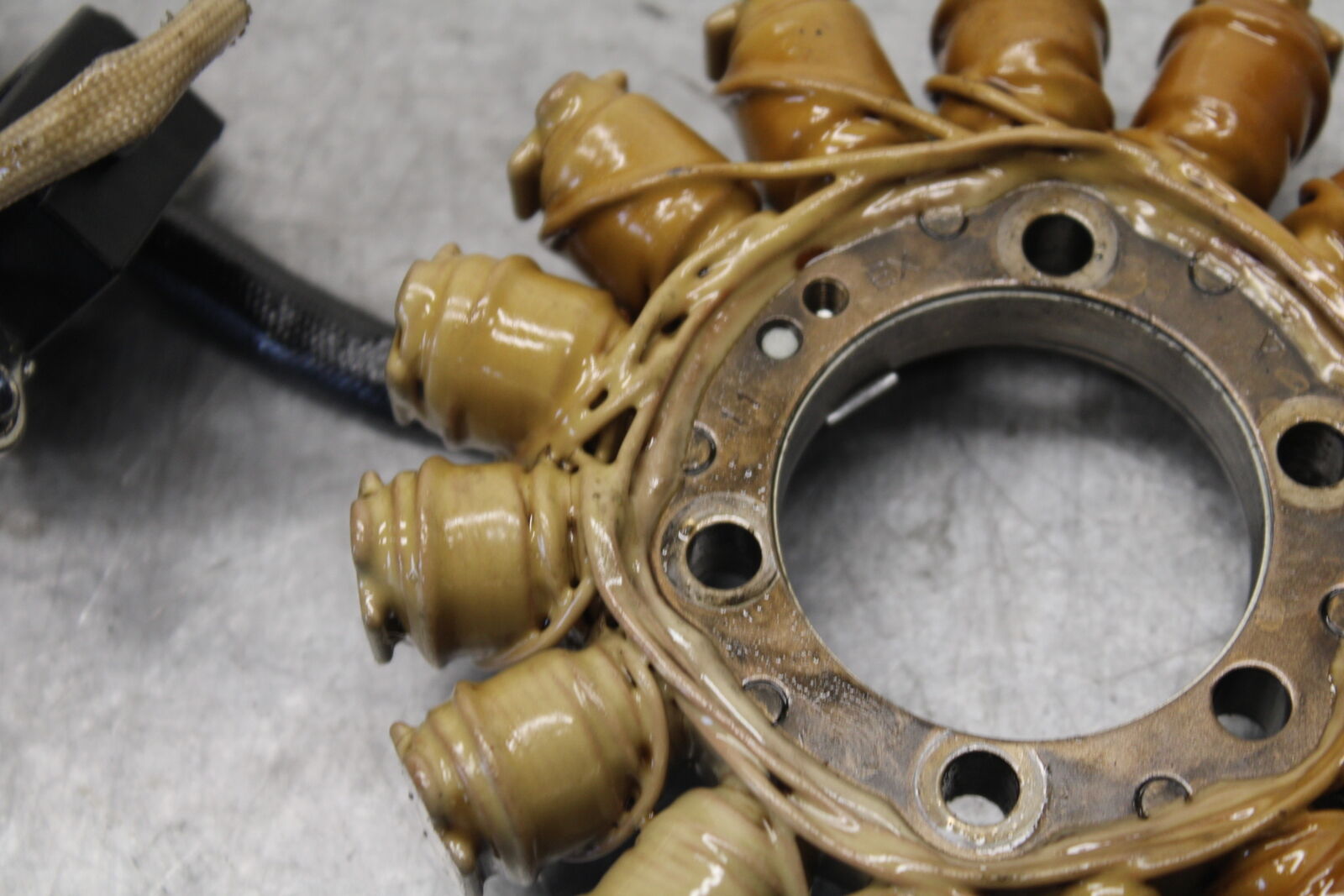 17-21 HONDA CBR1000RR SP STATOR GENERATOR ALTERNATOR MAGNETO  BB681