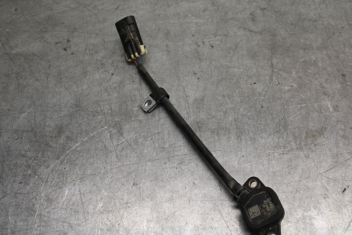 22-24 INDIAN CHIEF BOBBER DARK HORSE ENGINE MOTOR GEAR POSTION SENSOR BB717