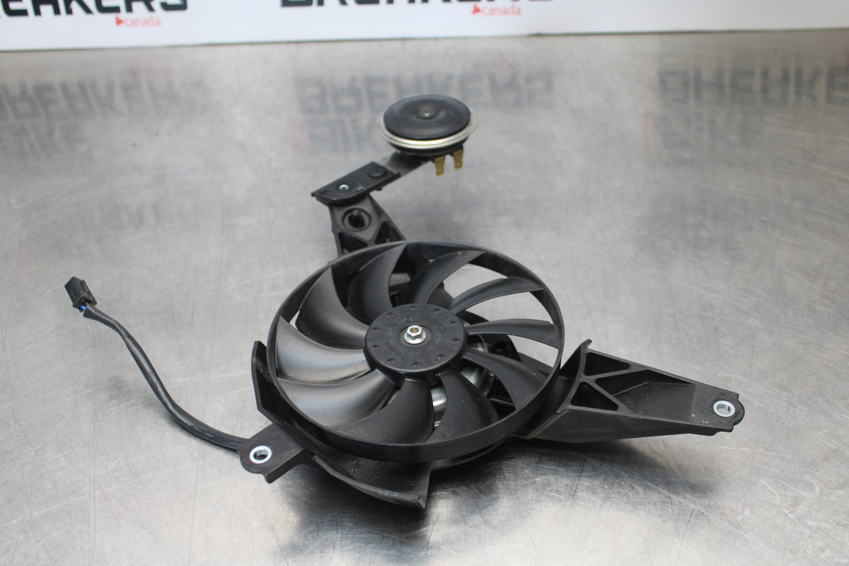 23-24 YAMAHA MT-07 ENGINE RADIATOR COOLING FAN BB194