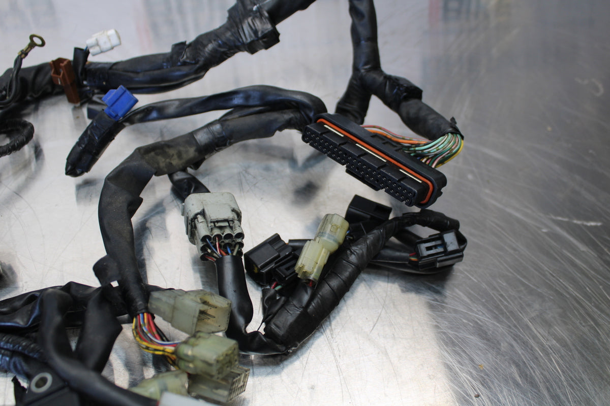 07 YAMAHA YZF R1 MAIN ENGINE WIRING HARNESS MOTOR WIRE LOOM BB120