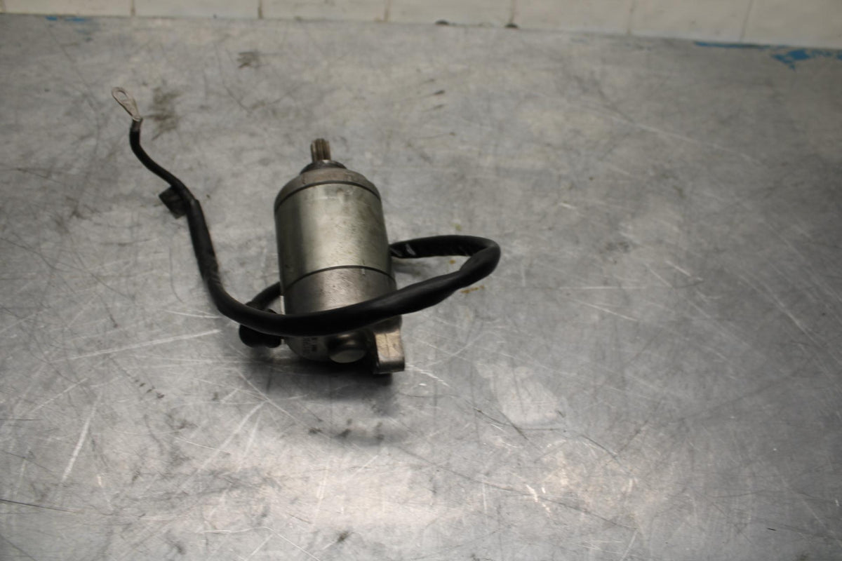 08-16 YAMAHA YZF R6 ENGINE STARTING STARTER MOTOR -DC 12V 2C0-81890-00-00 BB443