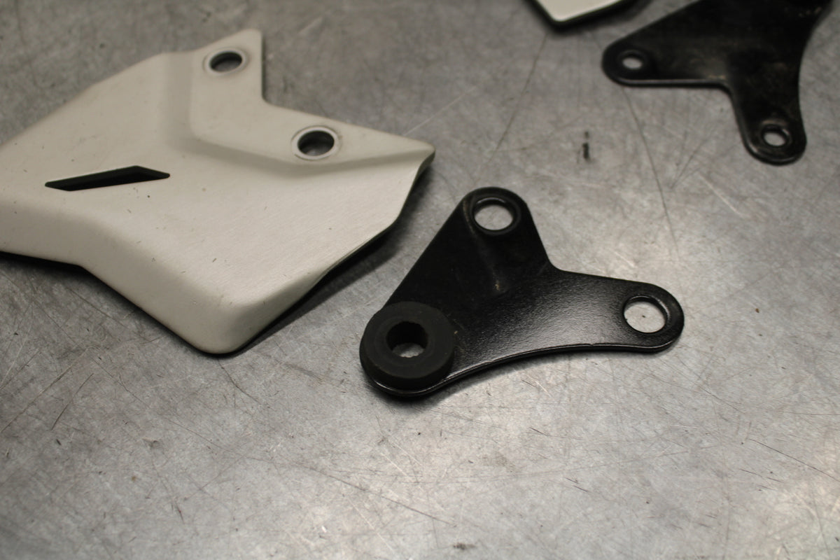 18-24 KAWASAKI NINJA 650  REARSET REAR HEEL GUARD COVER SET BB725