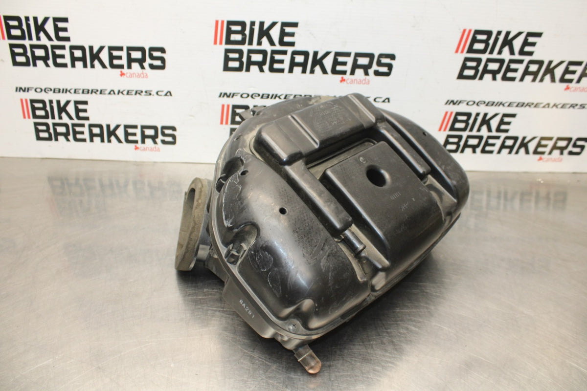 08-10 SUZUKI GSXR 600 AIRBOX AIR INTAKE FILTER BOX BB835