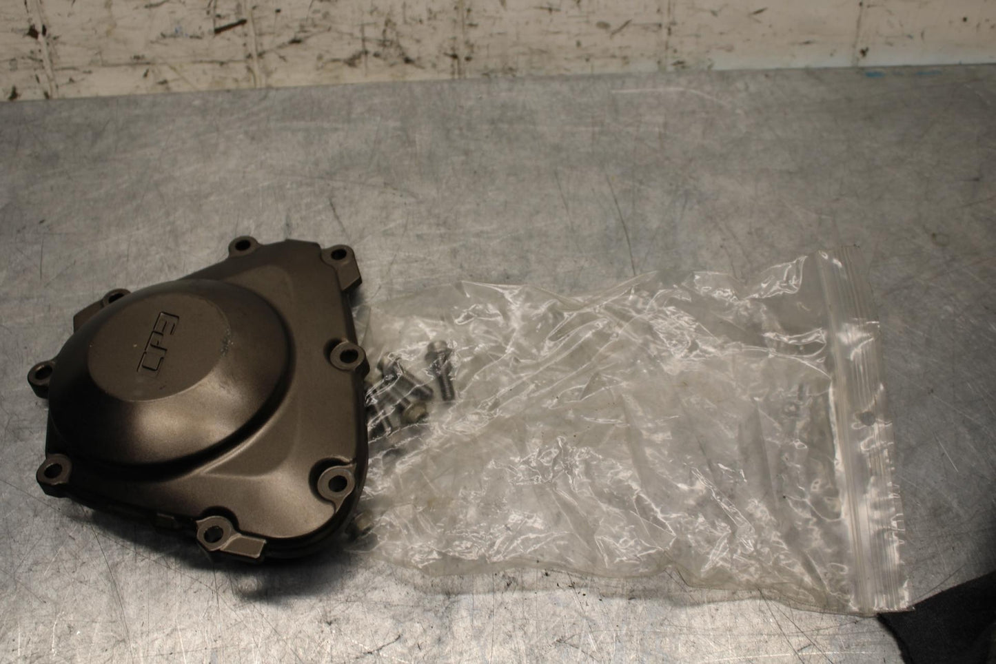 2015 Yamaha FZ09 ENGINE MOTOR COVER  BB69