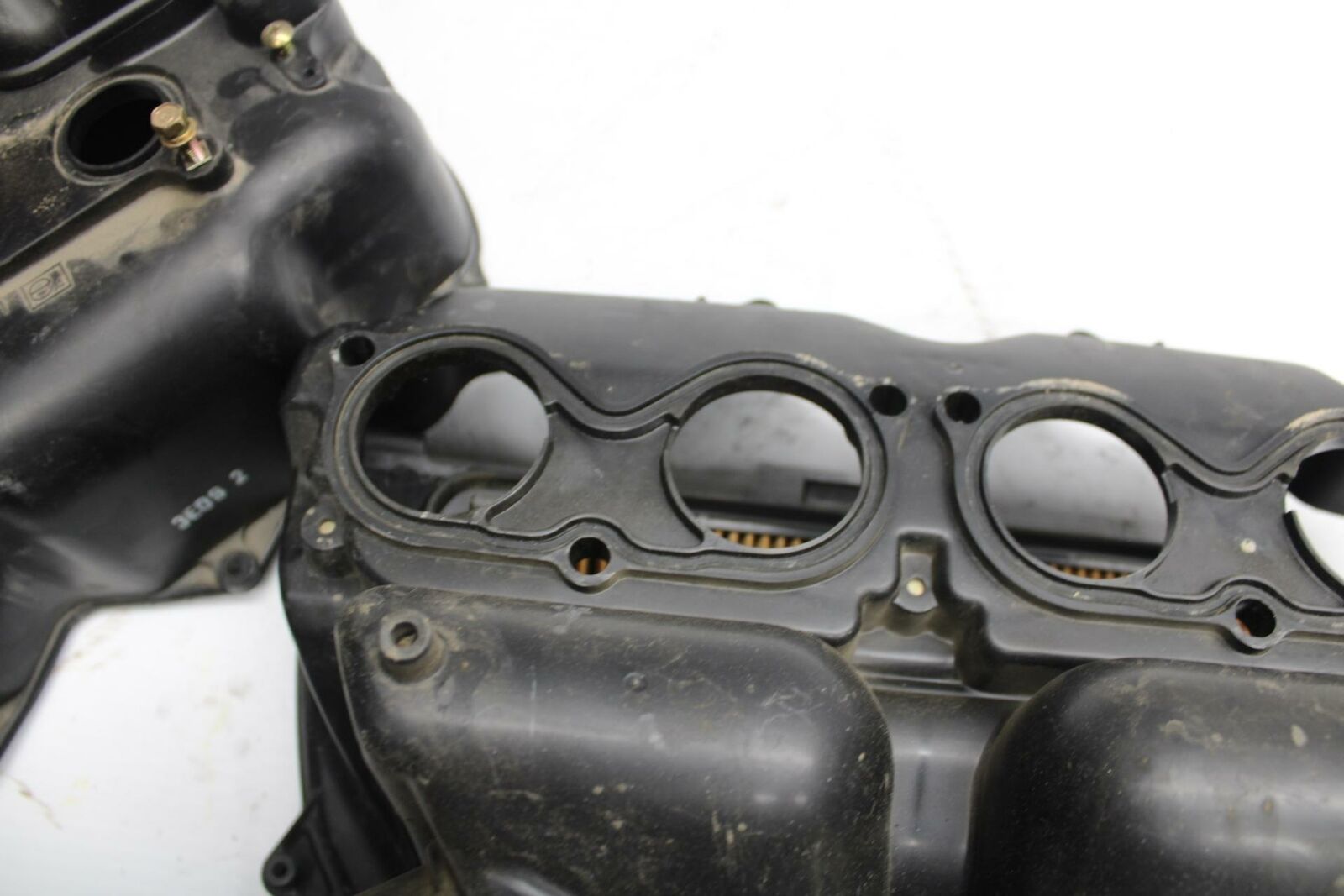 03-04 HONDA CBR600RR AIRBOX AIR INTAKE FILTER  17221-MEE-D00 17232-MEE-000 BB252