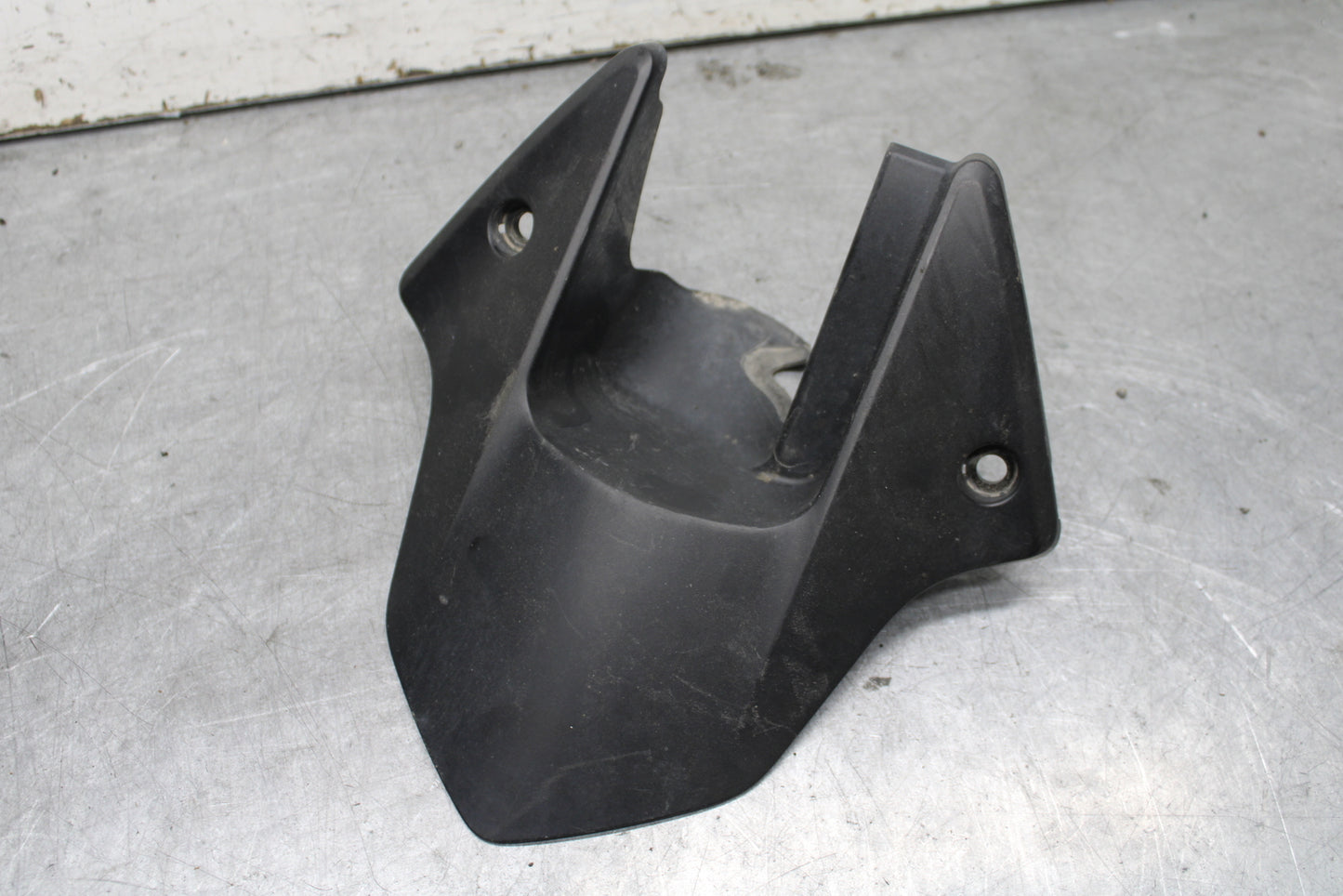 17-21 HONDA CBR1000RR SP REAR BACK WHEEL TIRE HUGGER FENDER BB681
