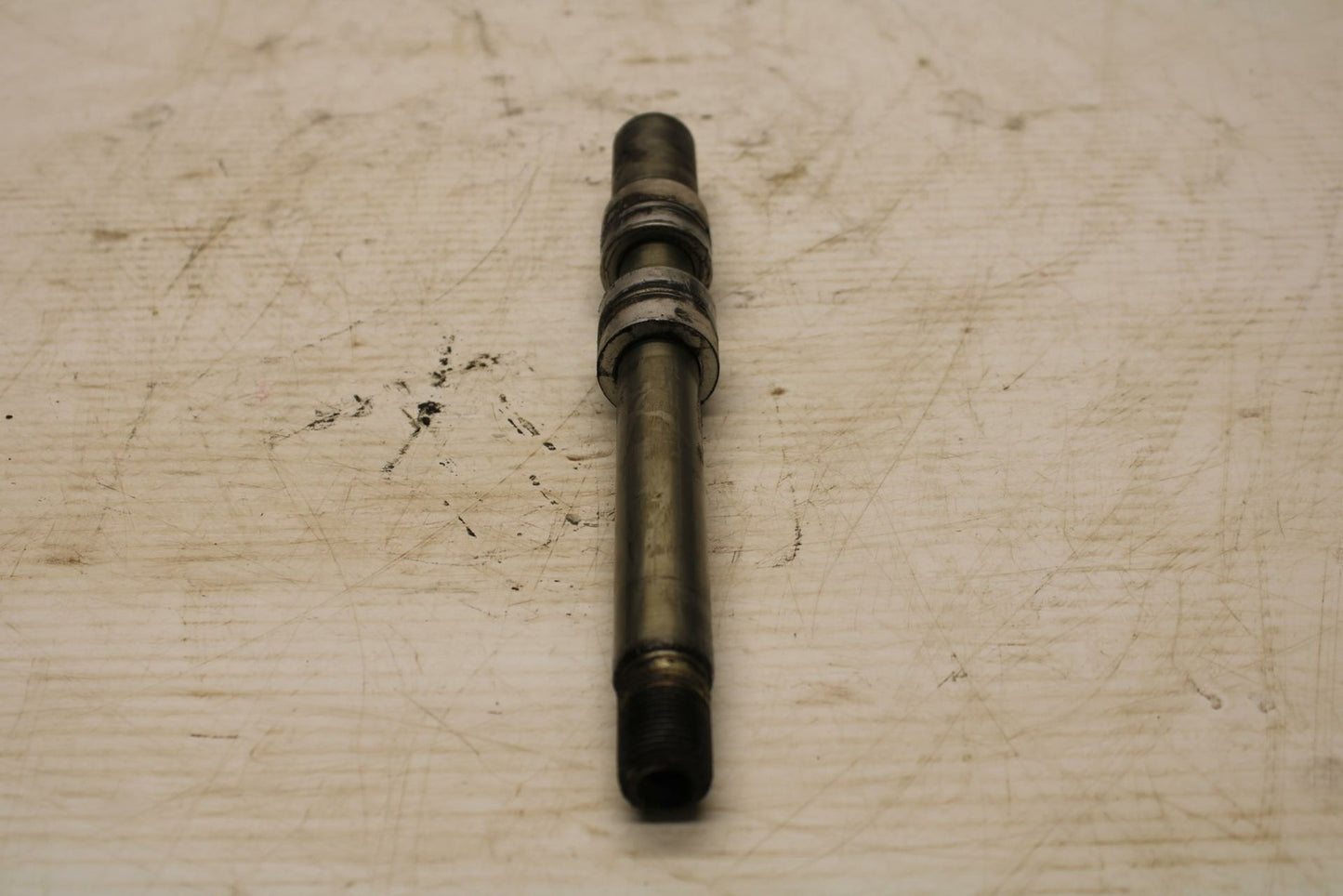 07-16 TRIUMPH STREET TRIPLE FRONT WHEEL RIM AXLE PIVOT BOLT BB356