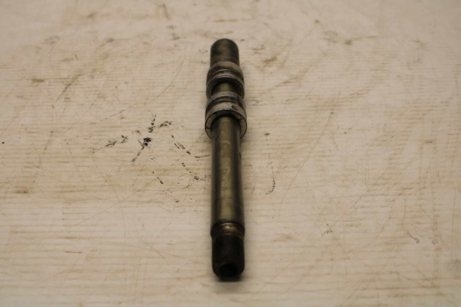 07-16 TRIUMPH STREET TRIPLE FRONT WHEEL RIM AXLE PIVOT BOLT BB356