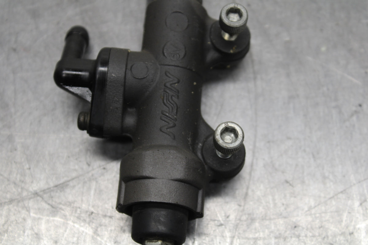 03-04 HONDA CBR600RR REAR BACK BRAKE MASTER CYLINDER BB127