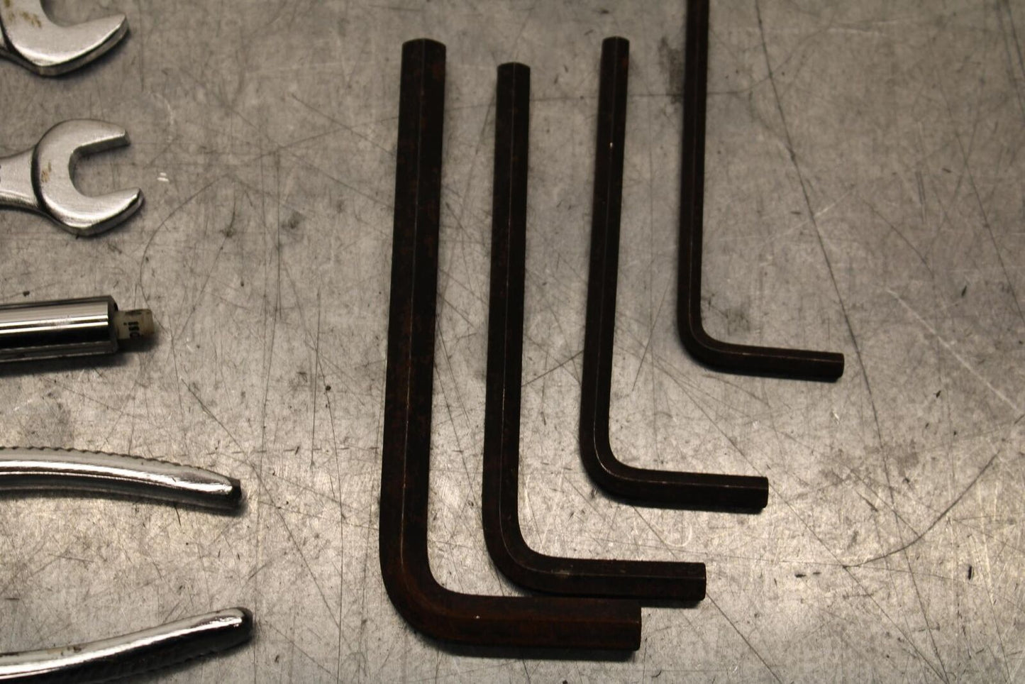 2005 Kawasaki Vulcan 1500 Classic STOCK TOOLS OEM TOOL BAG KIT SET BB576