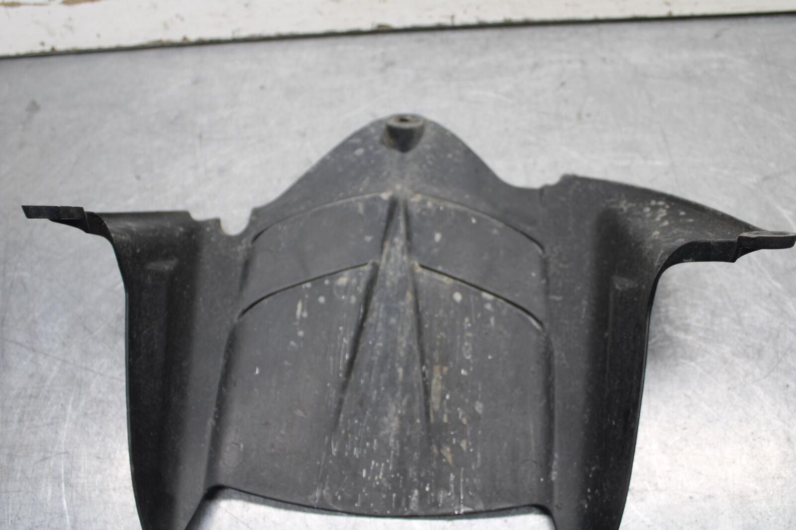 09-12 KAWASAKI NINJA ZX6R REAR BACK WHEEL TIRE HUGGER FENDER 35023-0171 BB640