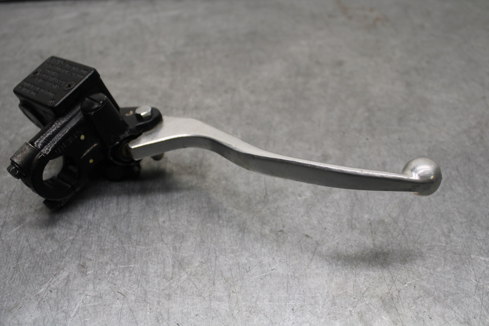 13-15 HONDA CBR500R FRONT BRAKE MASTER CYLINDER w/ LEVER 45510-MGZ-305 BB315