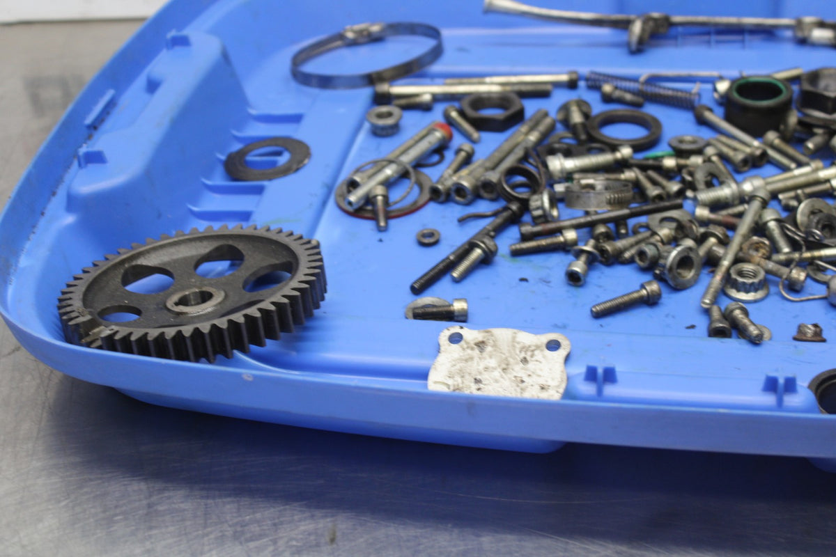 08 DUCATI 1199 PANIGALE ENGINE GEAR BOLTS HARDWARE MOTOR SCREWS BB943