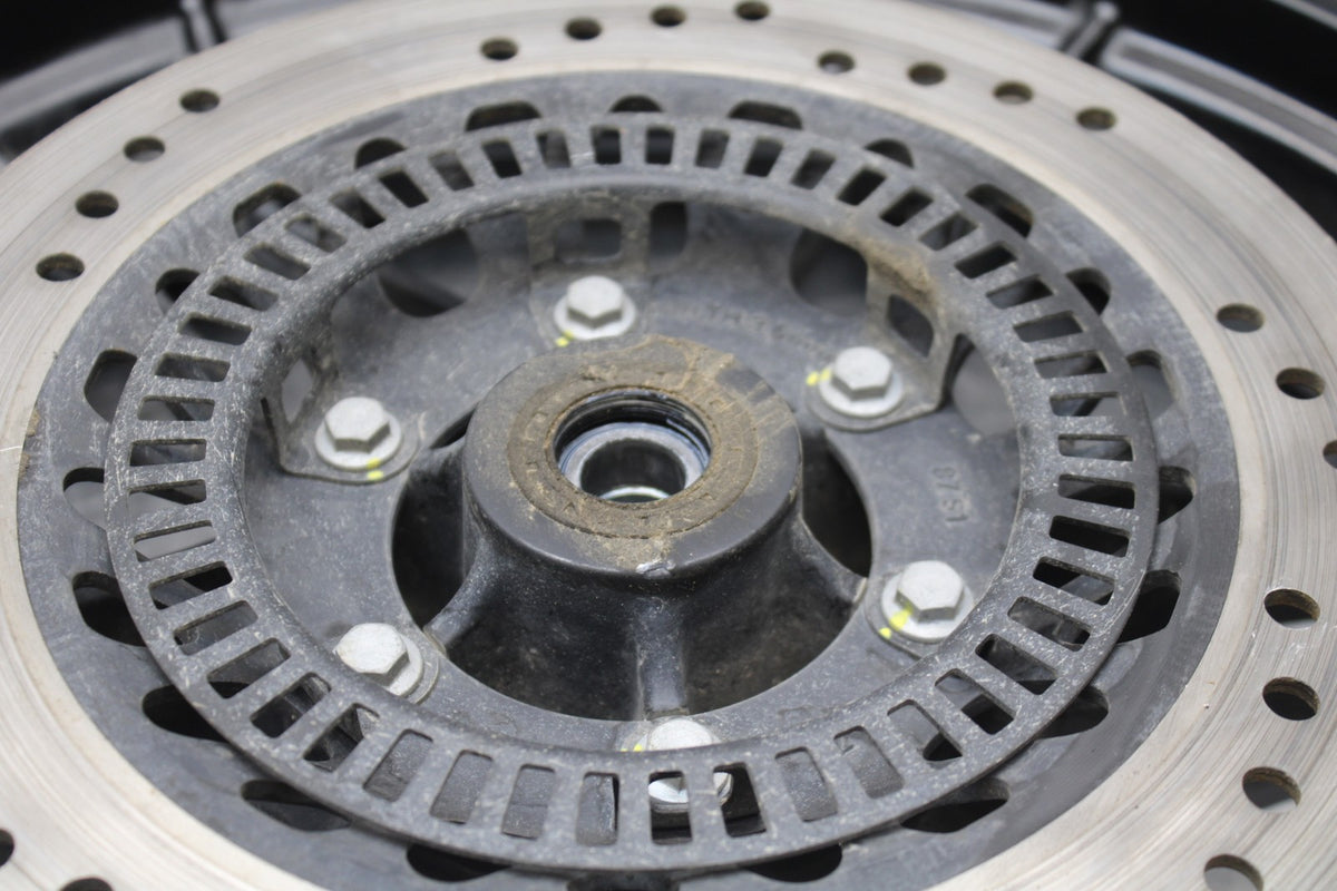 19 MOTO GUZZI V7 III REAR WHEEL BACK RIM & ROTOR BB831