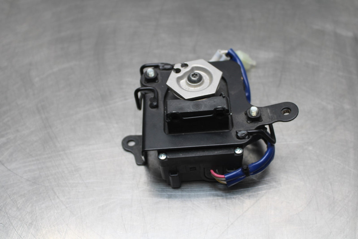 24-25 KAWASAKI NINJA ZX6R EXHAUST VALVE SERVO MOTOR BB785-CH