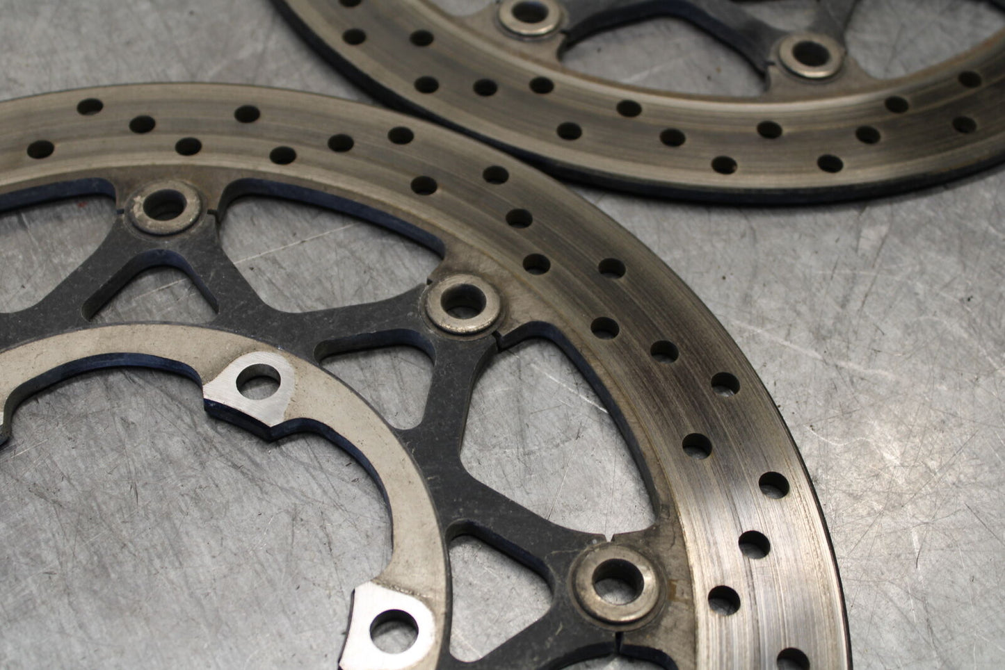 06-07 SUZUKI GSXR 600 FRONT LEFT RIGHT BRAKE ROTORS DISCS BB243