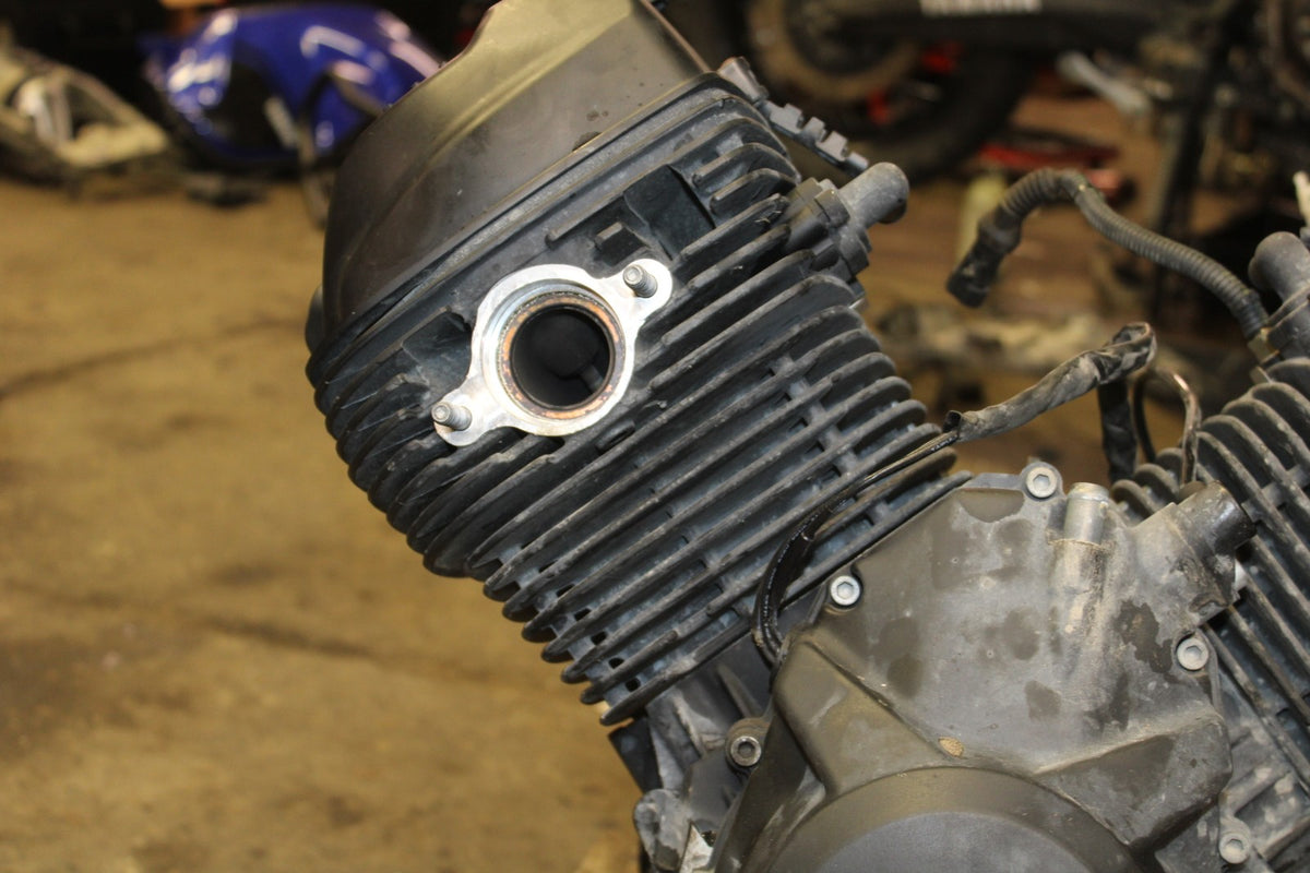 19 MOTO GUZZI V7 III ONLY 3,984KM!!! ENGINE MOTOR BB831
