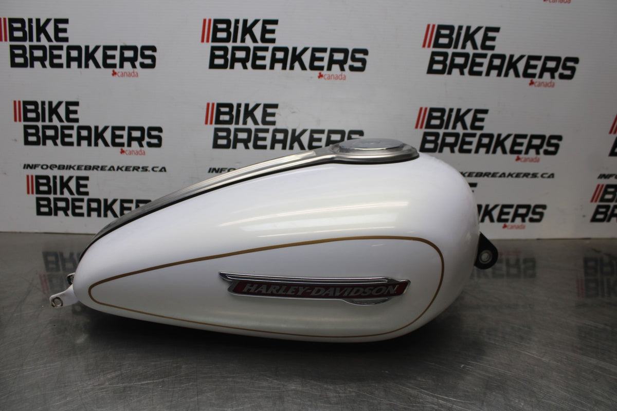 08 HARLEY-DAVIDSON SPORTSTER 1200 GAS TANK FUEL PETROL RESERVOIR BB794