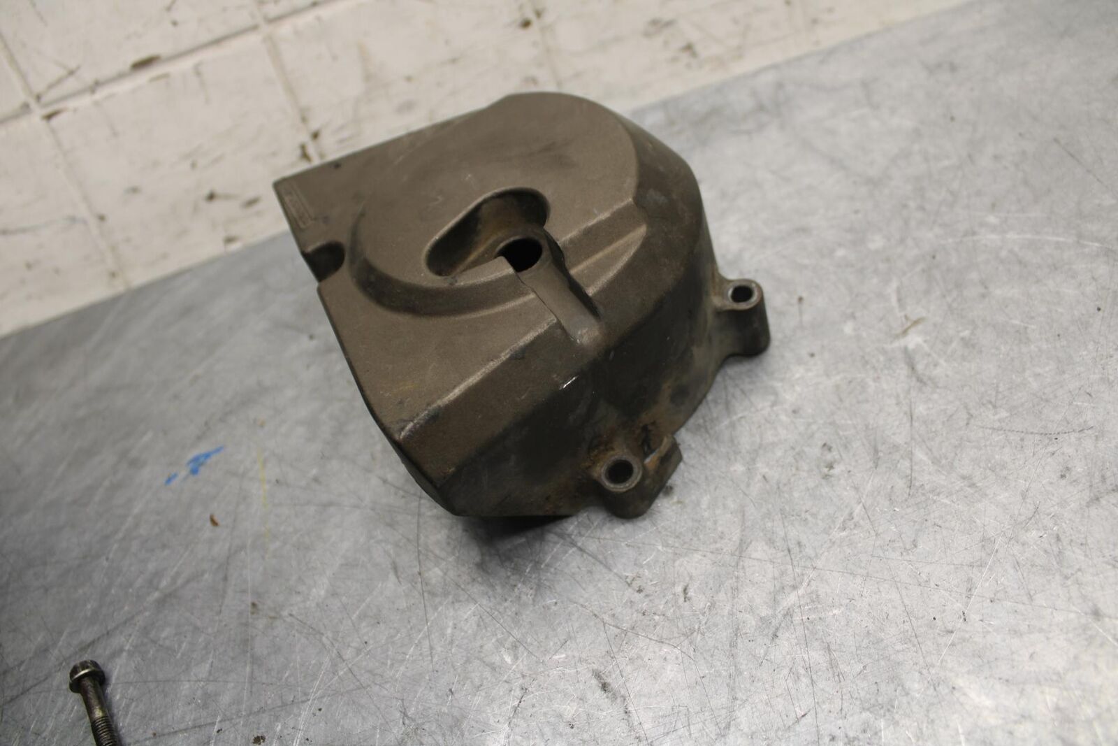 2004 Kawasaki Ninja ZX6RR ZX600M ENGINE SPROCKET COVER BB43