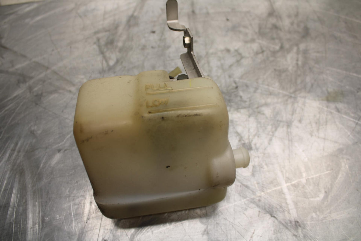 04-06 YAMAHA YZF R1 COOLANT WATER TANK RESERVOIR BOTTLE 5VY-21871-00-00 BB491