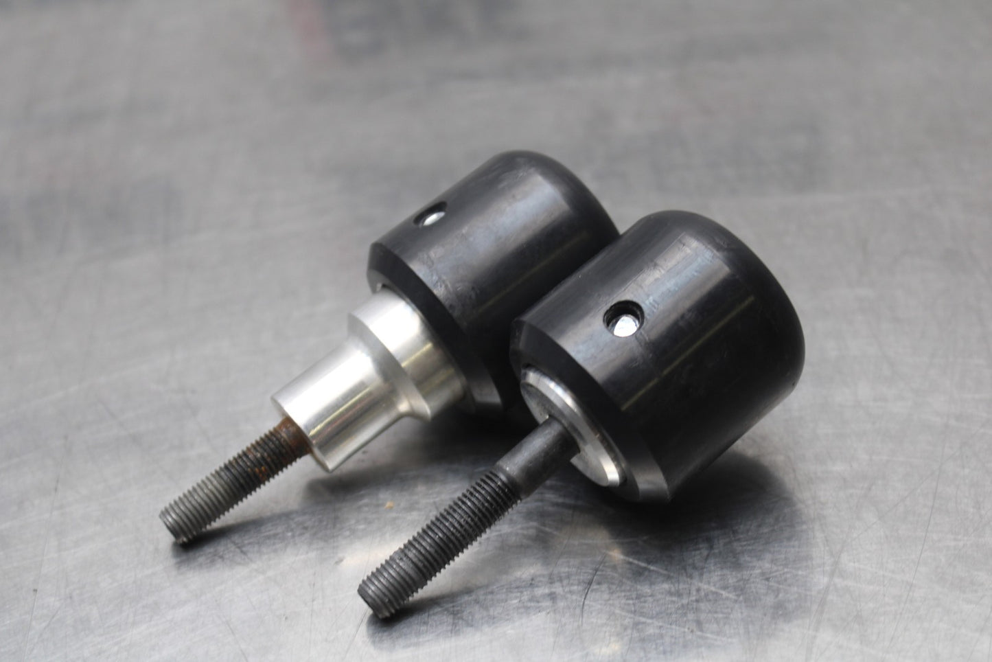 08-10 SUZUKI GSXR 600 WOODCRAFT FRAME SLIDERS SET BB202