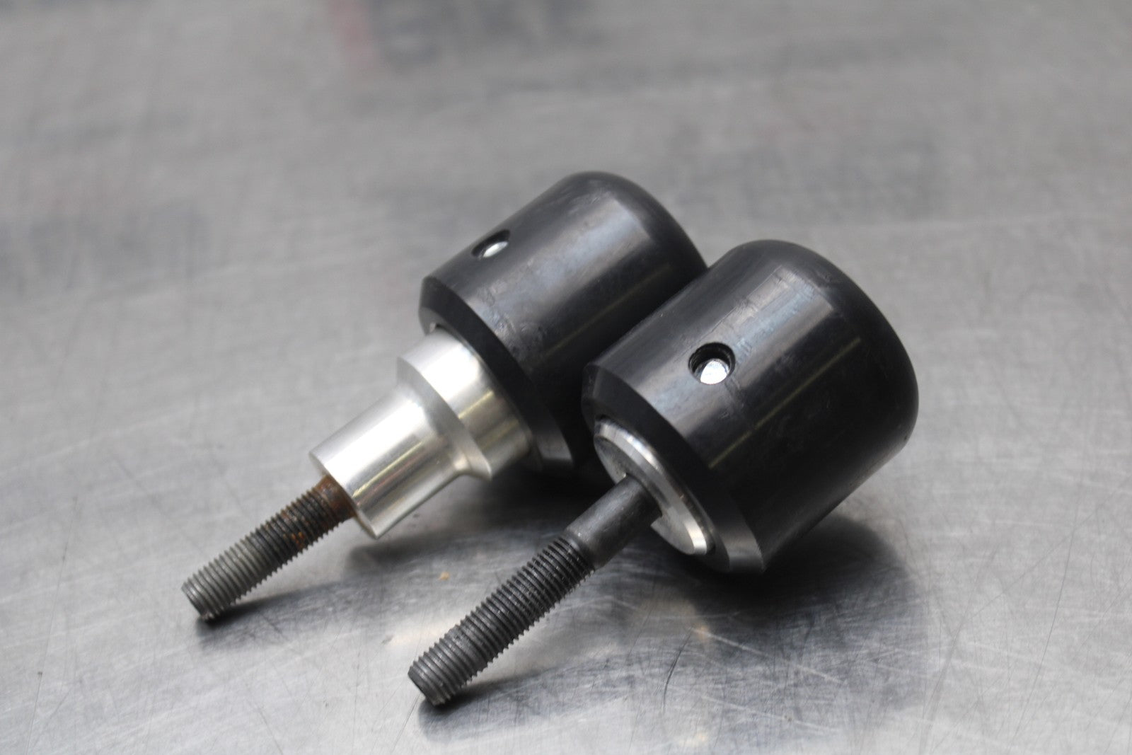 08-10 SUZUKI GSXR 600 WOODCRAFT FRAME SLIDERS SET BB202