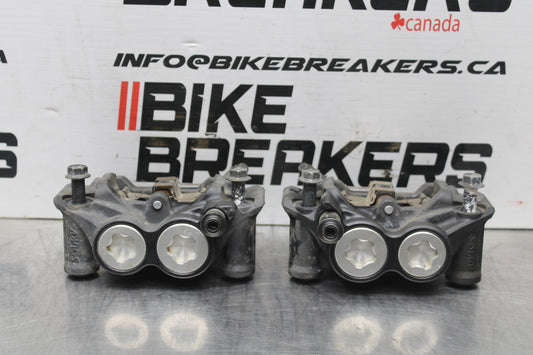 16 YAMAHA XSR900 RIGHT LEFT FRONT BRAKE CALIPER SET PAIR CALIPERS BB786