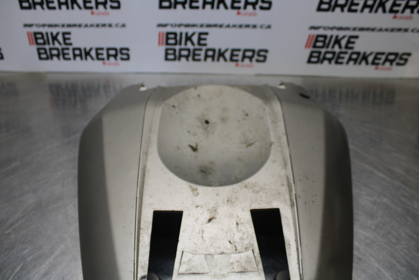 04-05 KAWASAKI NINJA ZX10R REAR BACK TAIL FAIRING COWL SHROUD BB163