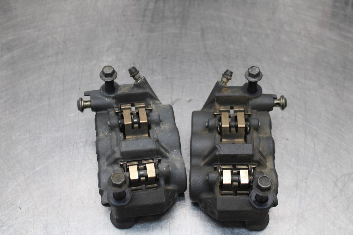 07-08 YAMAHA YZF R1 RIGHT LEFT FRONT BRAKE CALIPER SET PAIR CALIPERS BB771