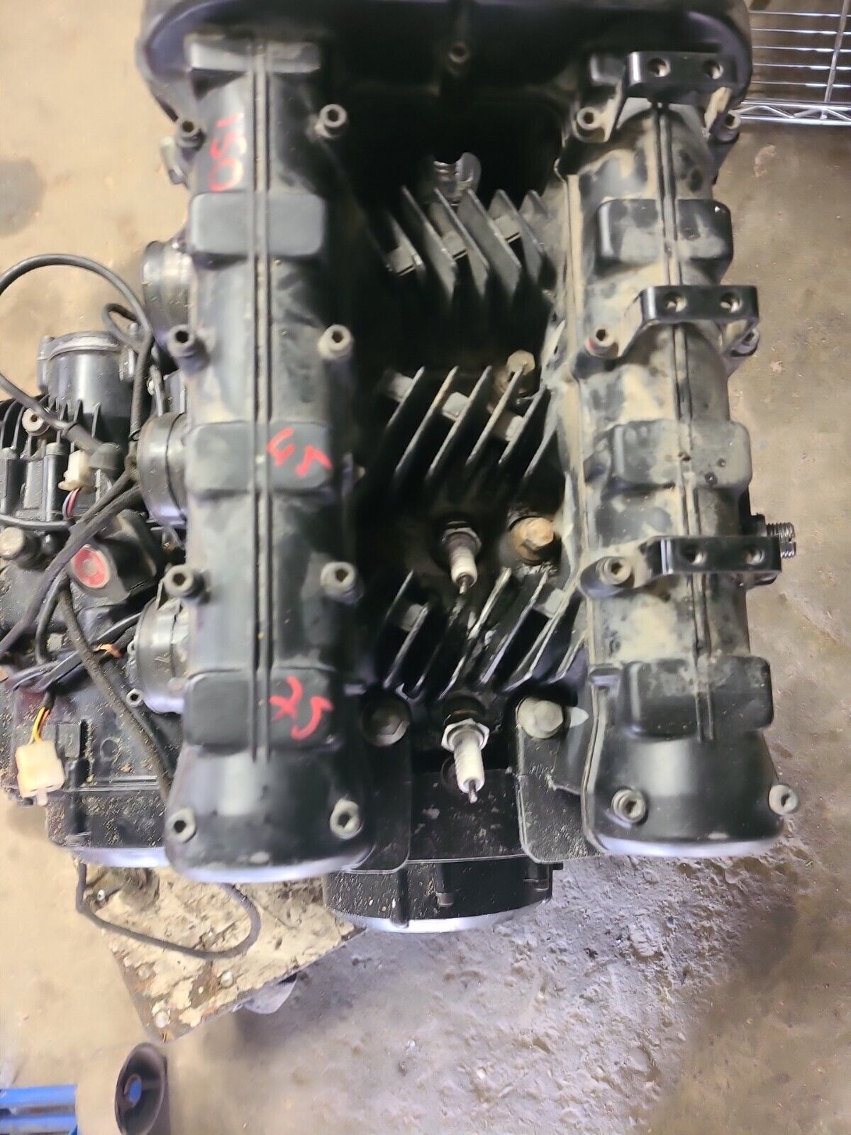 1977 Yamaha XS750 ENGINE MOTOR BB554