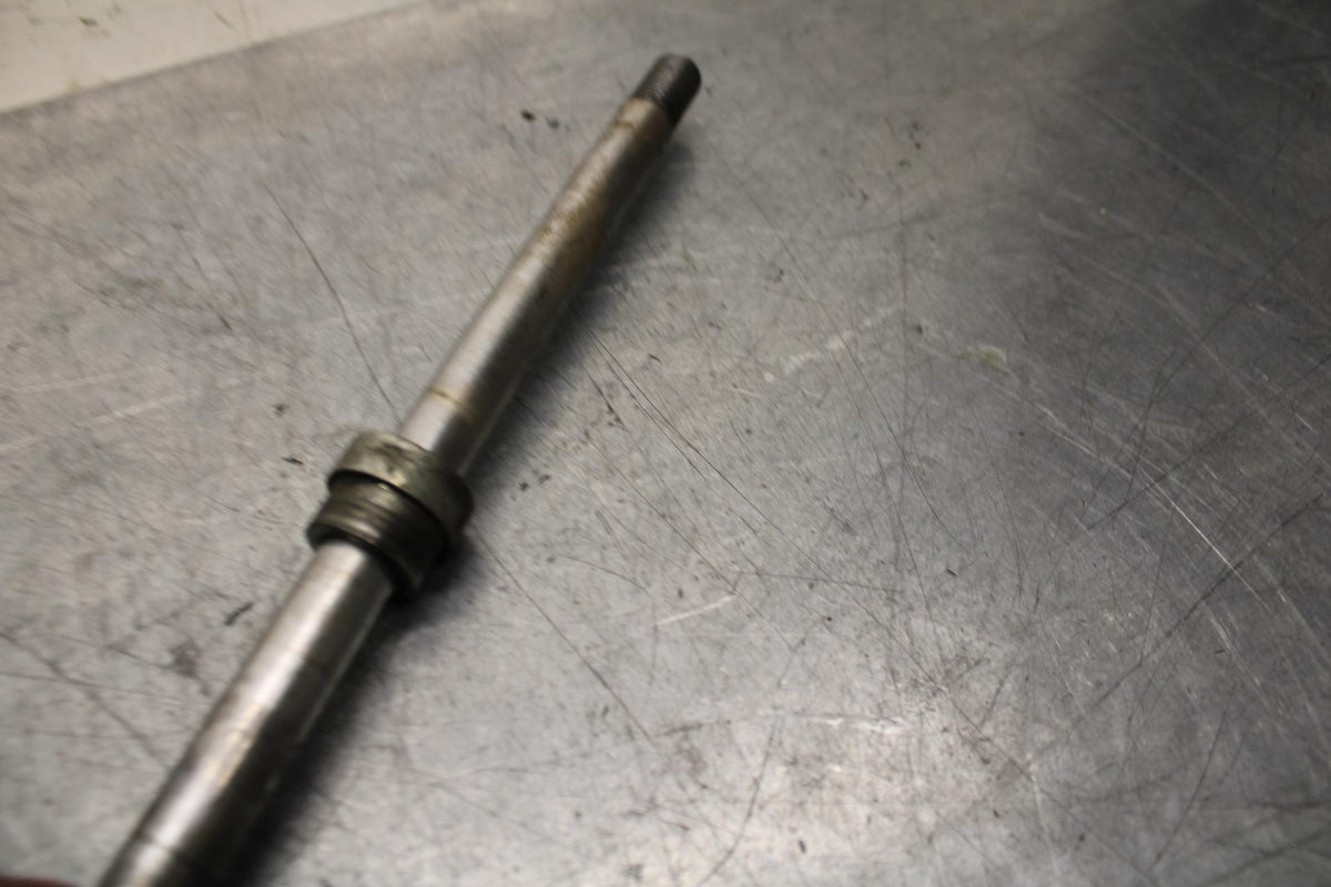 89-90 YAMAHA FZR600 FRONT WHEEL RIM AXLE PIVOT BOLT 42X-25181-00-00 BB76