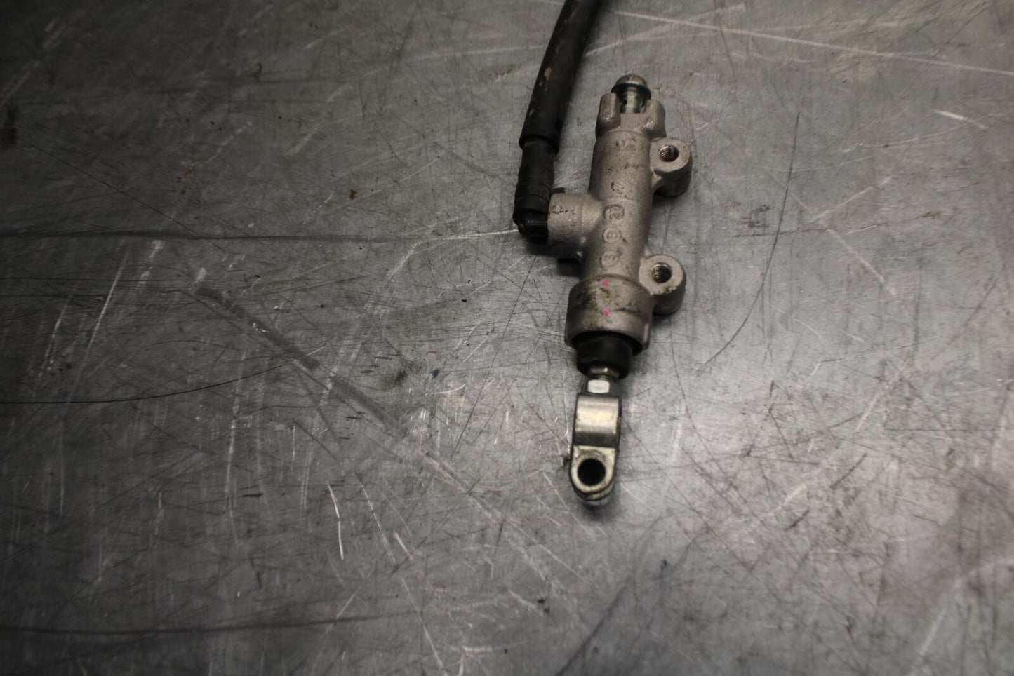 12-17 KAWASAKI NINJA 650 REAR BRAKE MASTER CYLINDER W RESERVOIR 43015-0559 BB470