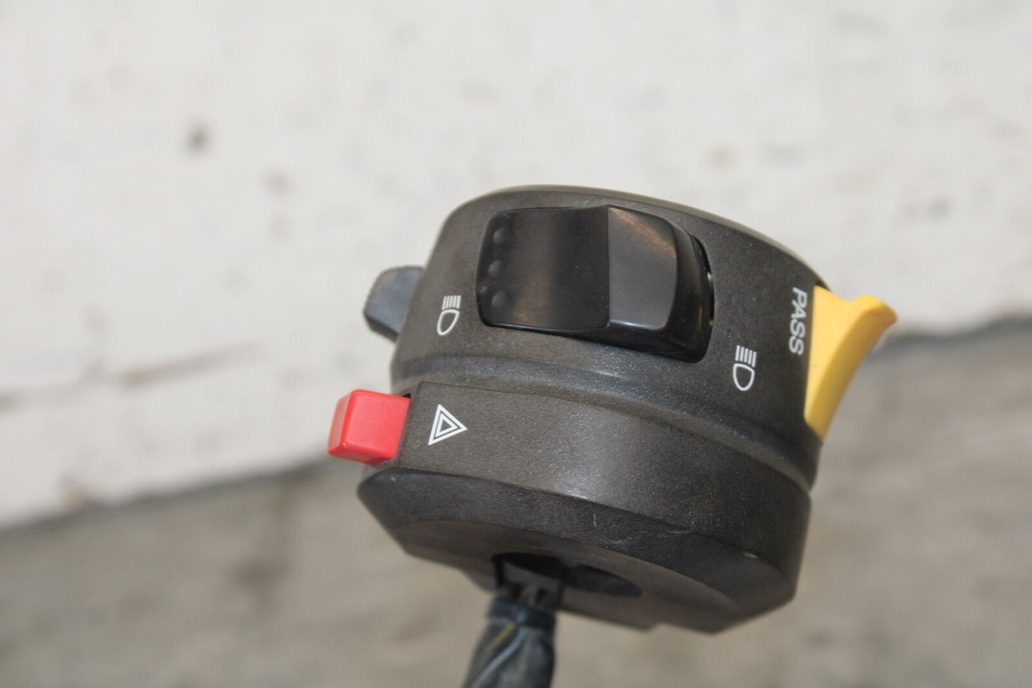 06-07 SUZUKI GSXR 600 RIGHT CLIP ON HANDLE KILL OFF START SWITCH SWITCHES BB694