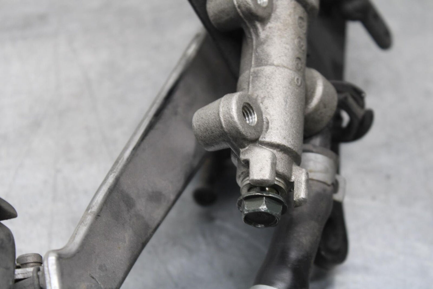 2007 Kawasaki Vulcan 1600 VN1600A Classic REAR BACK BRAKE MASTER CYLINDER  BB616