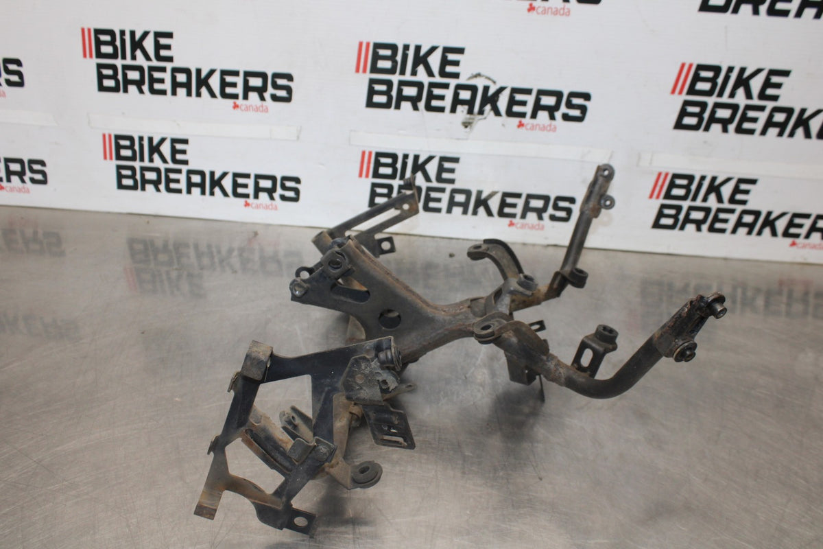 06-07 HONDA INTERCEPTOR 800 VFR800 UPPER MIRROR GAUGES STAY BRACKET BB917