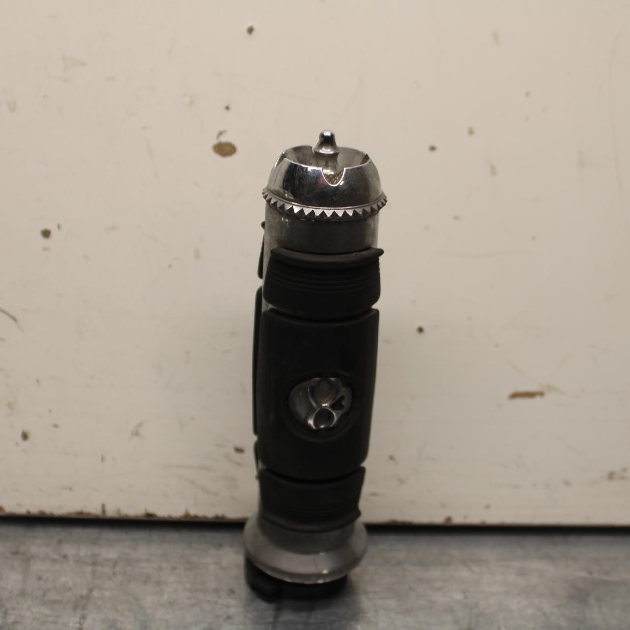 03-08 KAWASAKI VULCAN 1600 RIGHT THROTTLE GRIP BB616