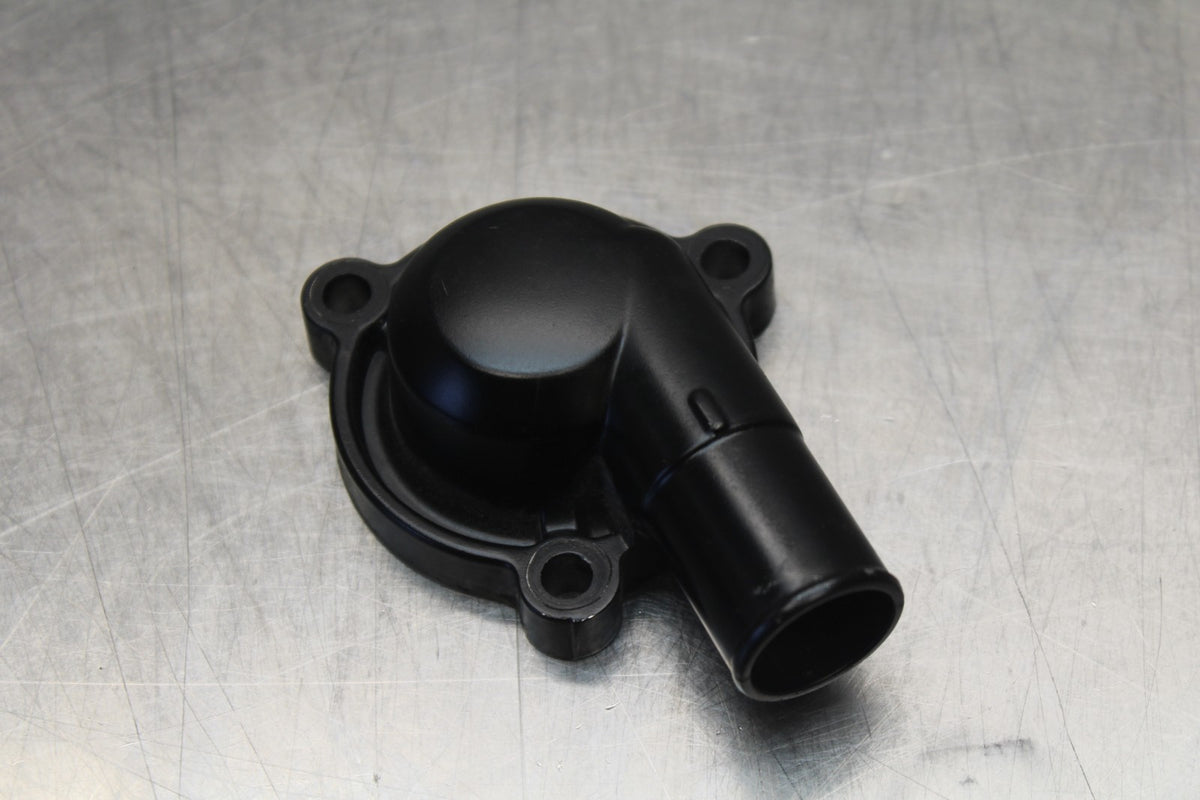 24 KAWASAKI NINJA 500 ABS THERMOSTAT COVER BB818