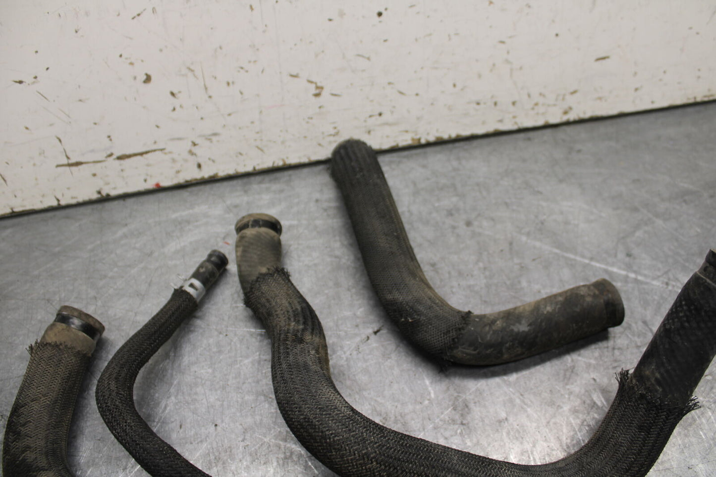 08-10 SUZUKI GSXR 600 RADIATOR HOSES ENGINE COOLANT WATER PIPES HOSE SET  BB721